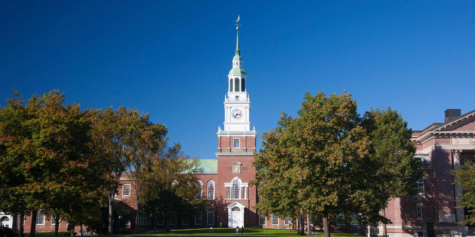 Trabajadores de la biblioteca de Dartmouth College forman su propia unión